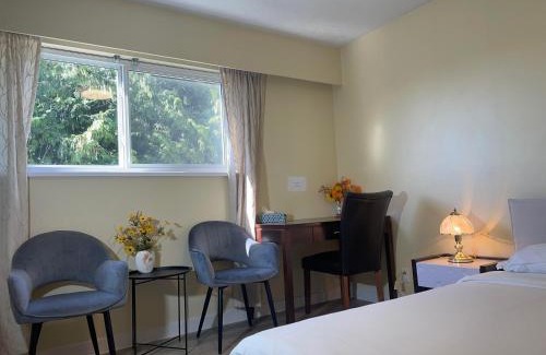 Richmond House | New Master room & private washroom 203