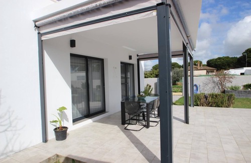 Campano House | new modern holiday home with very nice private pool and barbecue in quiet surrounding for 6-8 persons, with WiFi and aircon