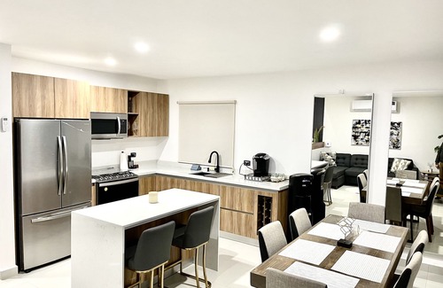 El Sauzal House | New & Modern House - 10 mins from Wineries & Ensenada Baja