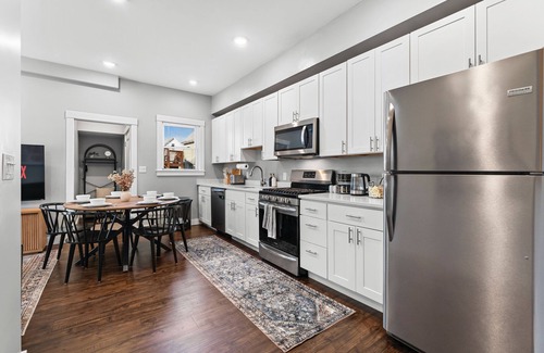 Winter Hill House | NEW near Harvard+MIT, Free Parking, Walk to Train