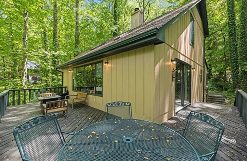 Lake Lure House | NEW! Peak Retreat- Lake Lure- Family Friendly!