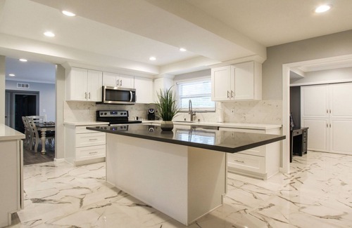 Thousand Oaks House | New Remodeled Home With Pool in Thousand Oaks
