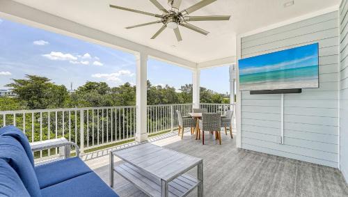 Cortez House | NEW! SaltWater Serenity less than 500ft to AMI, Canal Front!