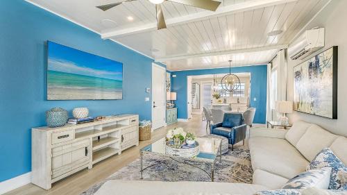 Cortez House | NEW! SaltWater Serenity less than 500ft to AMI, Canal Front!