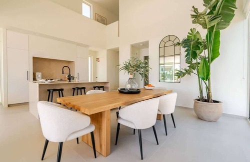 Aldeia Villa | New Sea View Villa, Heated Pool,Rooftop Jacuzzi
