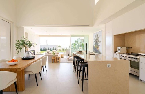 Aldeia Villa | New Sea View Villa, Heated Pool,Rooftop Jacuzzi