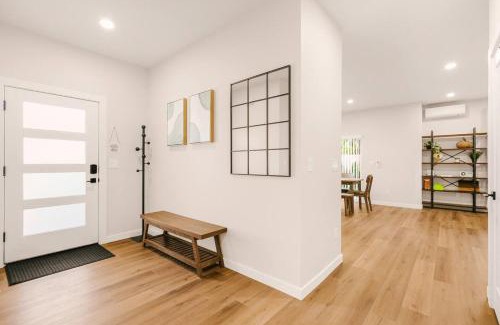 Gresham House | New Spacious Evergreen Home For Family Getaways