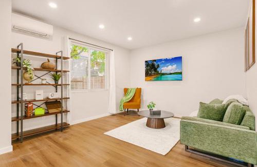 Gresham House | New Spacious Evergreen Home For Family Getaways