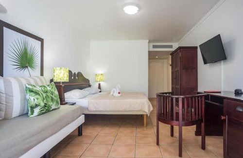 Gros Raisins Apartment | NEW ! Studio avec piscine et plages accessibles à pieds