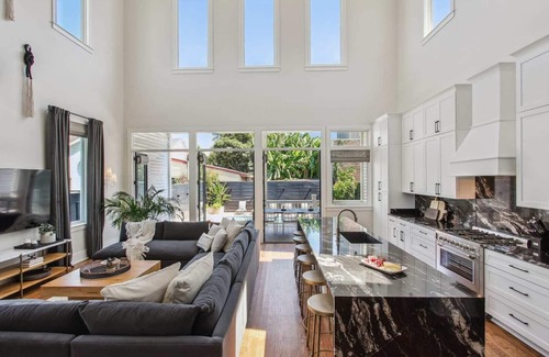 Lower Garden District House | New Stylish Renovation | Heated Pool & Spa