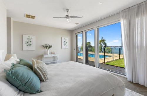 Yarrawonga House | NEW - The Lakehouse on Rosemary