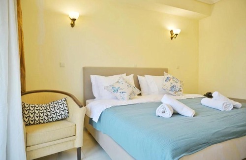 Neos Kosmos Apartment | New Times Home & Hotels Near Metro Station Athens Center