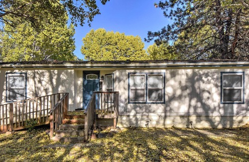 Chiloquin House | NEW! Updated Chiloquin Home w/ Dock on Agency Lake