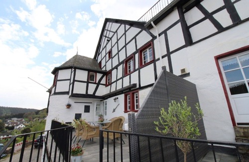 Reifferscheid House | NEW Vacation Property: Vacation for individualists in a historic facility