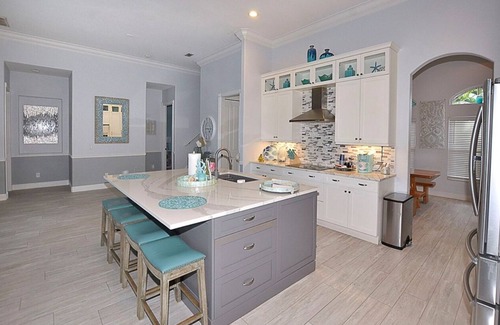 Vero Beach House | NEW!☀️Vero Islander is minutes to 🏖️beach. Private pool in a gated community🌴