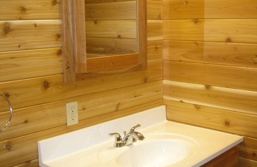 Hammond Cabin | New Waterfront Log Cabin in beautiful Chippewa Bay