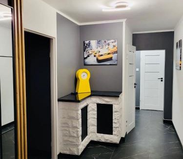 Psie Pole Apartment | New York Style Apartament 90 m2 we Wrocławiu