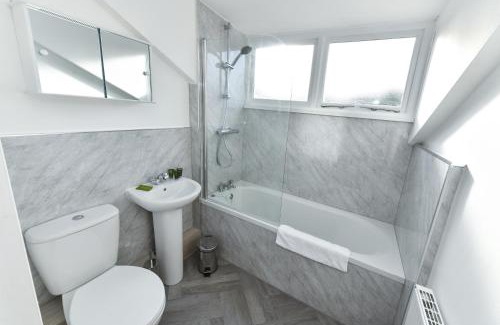 Newark House | Newark Central Cottage