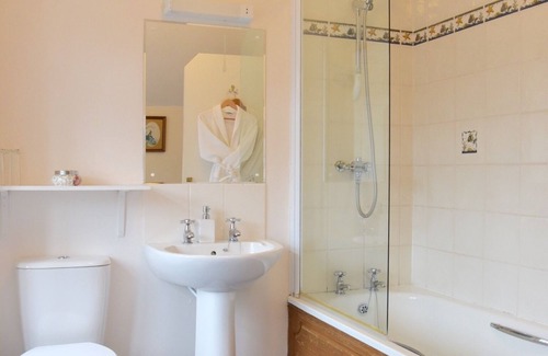 Coxwold Bed & Breakfast | Newburgh House Bed & Breakfast