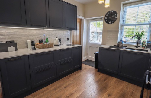 Newby Bridge House | NEWBY BRIDGE HOUSE, pet friendly, with open fire in Newby Bridge