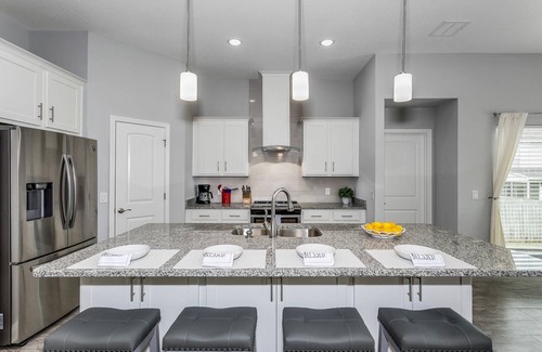 Gulf Breeze House | Newer Home In Gulf Breeze with Relaxing, Comfortable Living Area and Large Covered Patio and Garage