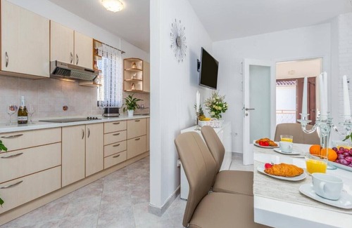 Funtana Apartment | Newly and family two bedrooms apartment Edi in Funtana