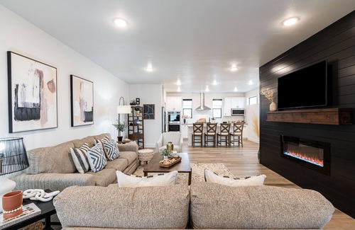 Park City House | Newly Built Luxury Townhome! Park City Silver Creek 1124