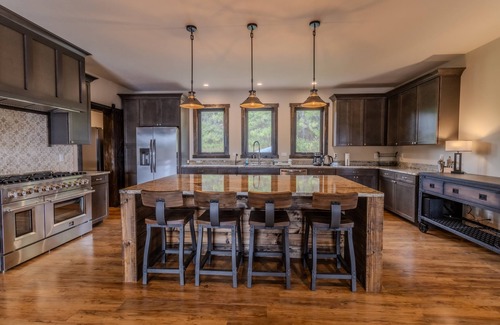 Suttons Bay House | Newly built Luxury Home in Suttons Bay 4 bedrooms/4 bathrooms