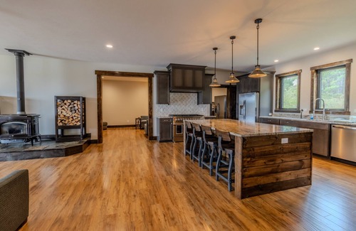 Suttons Bay House | Newly built Luxury Home in Suttons Bay 4 bedrooms/4 bathrooms