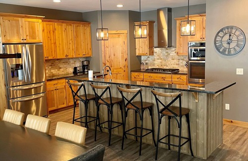 Crosslake House | NEWLY BUILT, MODERN HOME on the WHITE FISH CHAIN! Sandy beach with Sunset View