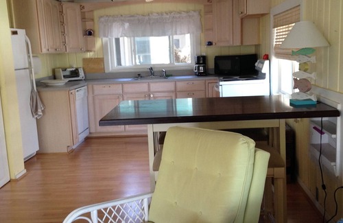 Rehoboth by the Sea Cottage | Newly Decorated Beach Cottage- Steps To The Beach