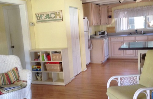 Rehoboth by the Sea Cottage | Newly Decorated Beach Cottage- Steps To The Beach