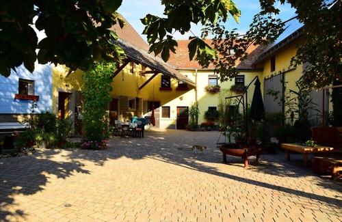 Ebertsbronn Apartment | Newly designed apartment (40sqm) ideal for families of up to 4 people