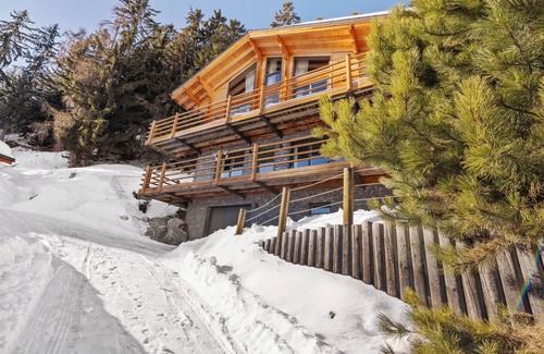 Vex Ski Chalet | Newly Opened: Chalet Les Monts Sables