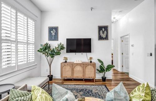 Springfield Apartment | Newly refreshed 2 BR Apt for LoZ fans