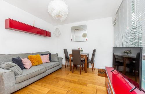 Livesey Apartment | Newly refurbished 2BR wbalcony in Vibrant Peckham
