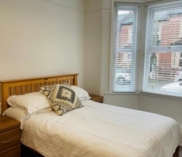 Exeter House | Newly Refurbished City Centre House With Parking