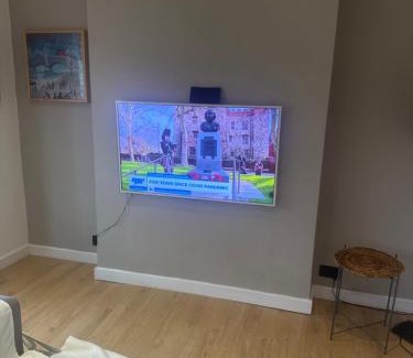 South Camberwell Apartment | Newly Refurbished Two Bedrooms Flat