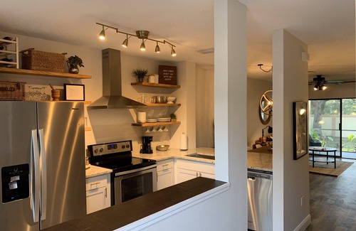 Sabal Harbour House | Newly remodeled cozy 2 bed/2.5 bath townhome