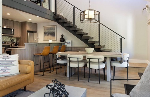 Vail Condo | Newly remodeled Modern Mountain Retreat! 4Bedroom/4bath