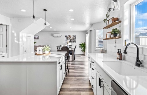 Kamas House | Newly Remodeled Uinta Mountain Town Retreat