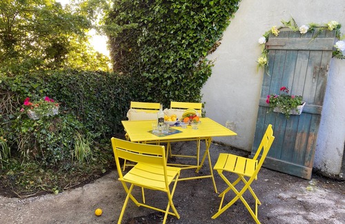 Shanavooneen Cottage | Newly renovated two ensuite bedroom cottage in Co. Clare