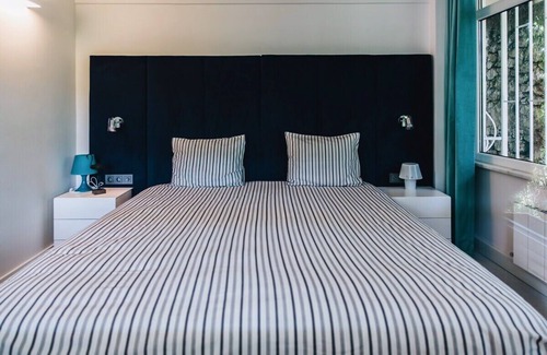 Bebek Apartment | Newly renovated 2 bedroom modern super cozy flat located on the first floor