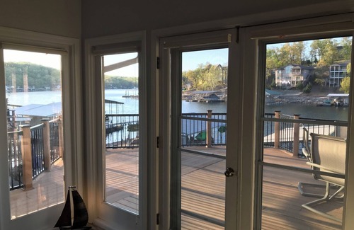 Rocky Mount House | Newly Renovated 5 bedroom Lakefront Vacation Home with Private Boat Dock