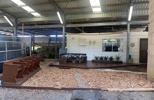 Wyong Creek Apartment | Newly Renovated Apartment on stunning Arabian Horse Stud