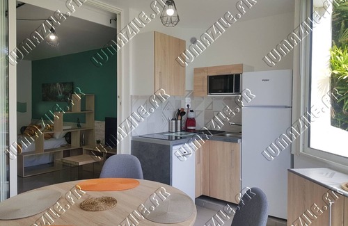 Pointe de la verdure Apartment | Newly renovated apartment, seafront and sea view