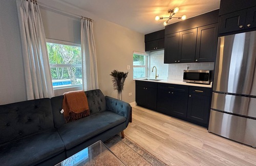 Morningside Cottage | Newly renovated guesthouse w/private pool in gated Morningside Miami