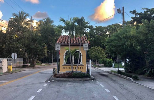 Morningside Cottage | Newly renovated guesthouse w/private pool in gated Morningside Miami