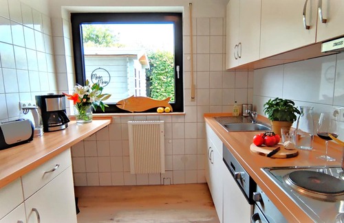 Harlesiel House | NEWLY RENOVATED - Holiday home Harlestern - only a few meters from the sandy beach