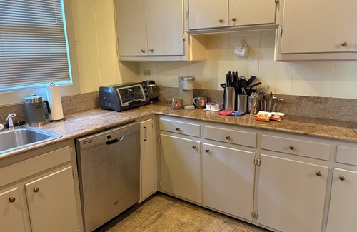 Mid City South House | Newly Renovated House - Walk to Perkins Overpass Dining, Bars & Parks